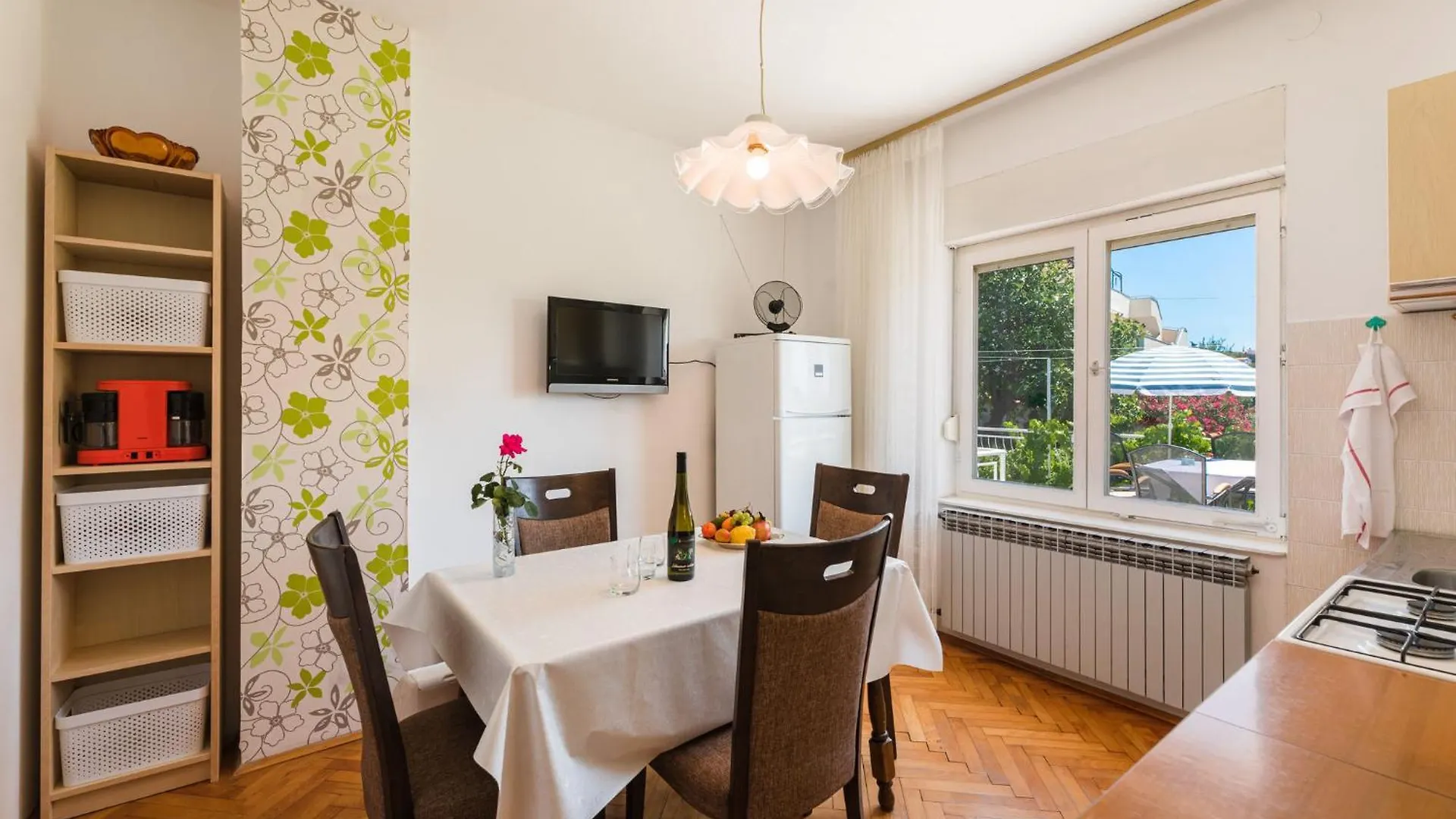 Maja Apartment Crikvenica 0*,